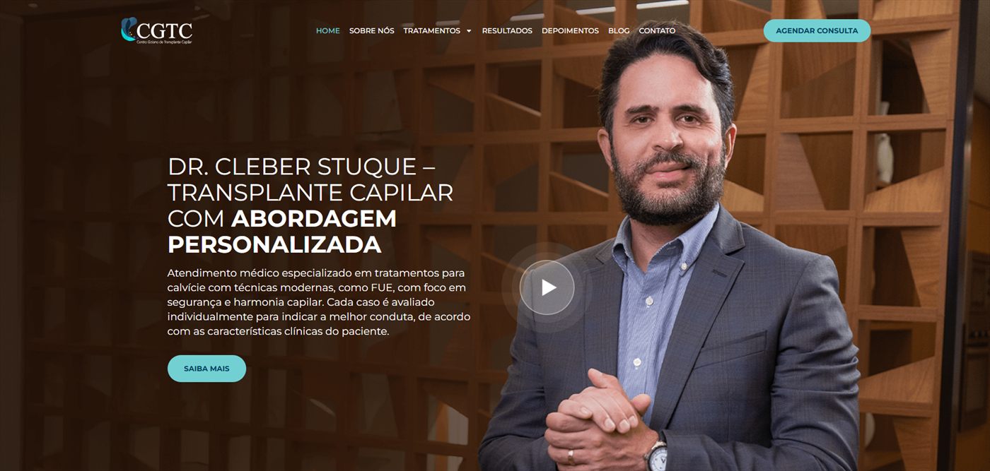 Captura de uma versão do site do CGTC, com apresentação do Dr. Cleber Stuque e navegação de serviços